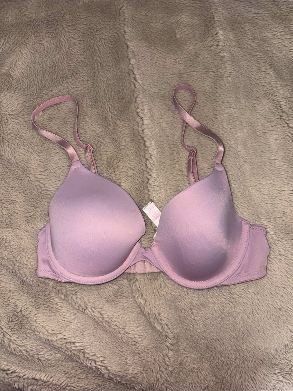 VS Pink Wear Everywhere Lightly Lined T-Shirt Bra, size 32B